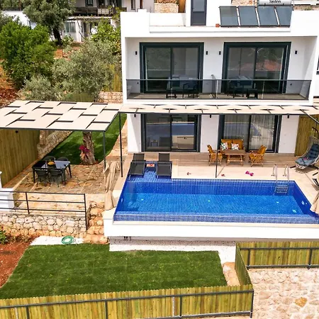 Albedo Blue Villa